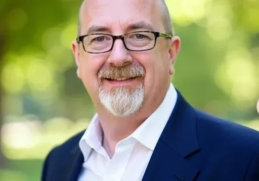 Martin Leach